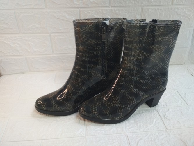 Сапоги жен. ПВХ на молнии с утеп.