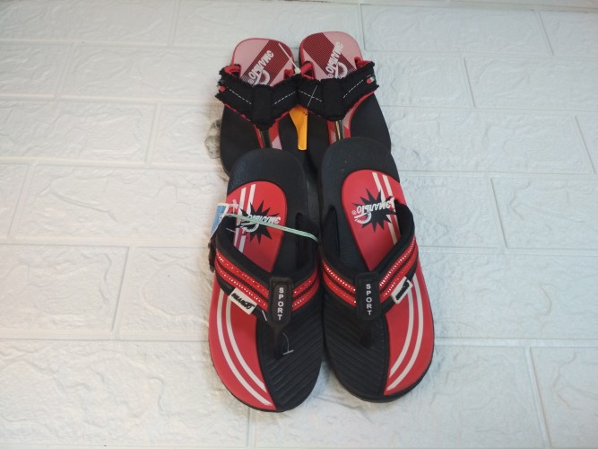 Шлепки у. 350 руб.