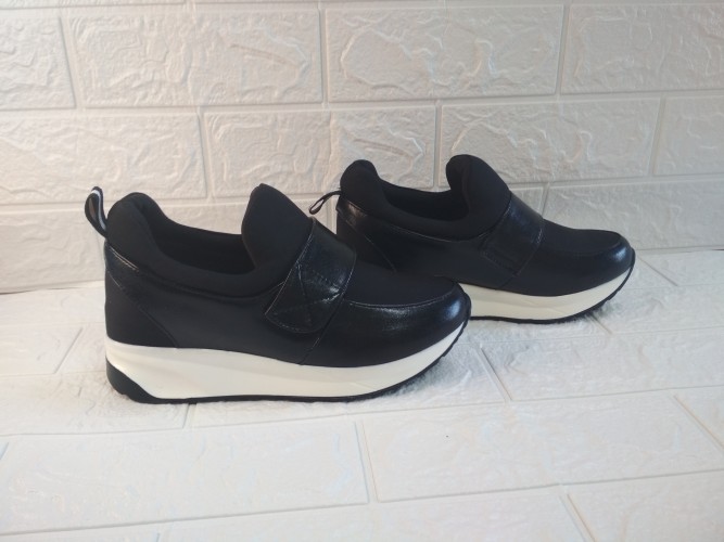 Сникерсы жен. Gelsomino 6208-1