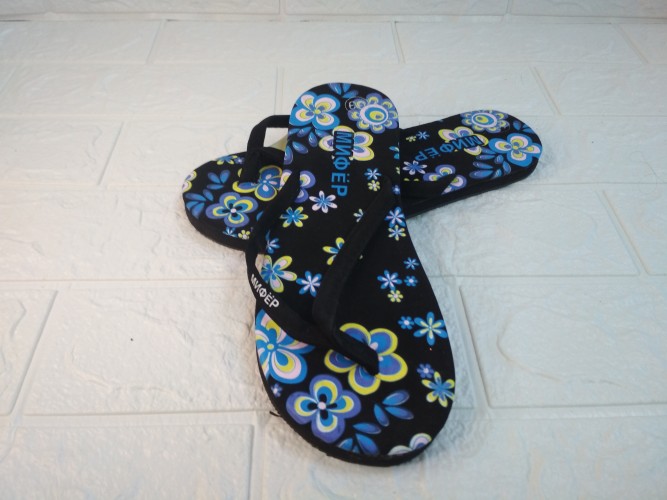 Шлепки жен. 250 руб.