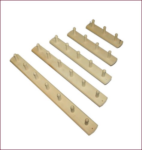 Вешалка 2х крючковая (липа) Акция!